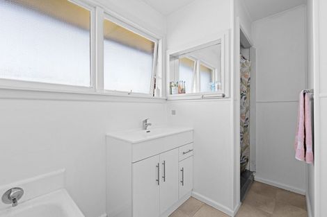 Photo of property in 10 Barclay Place, Burwood, Christchurch, 8061