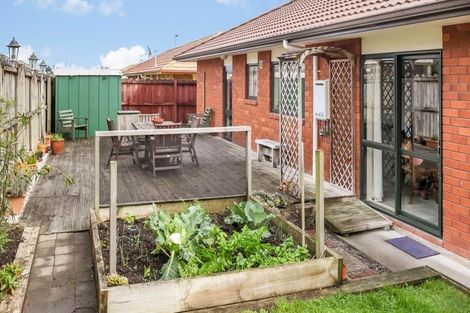 Photo of property in 4 Emmerdale Avenue, Papakura, 2110