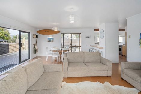 Photo of property in 2 Prescott Place, Pauanui, Hikuai, 3579