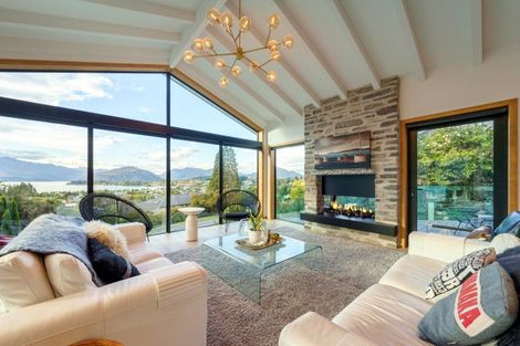 Photo of property in 22 Aspiring Terrace, Wanaka, 9305