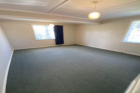 Photo of property in 31 Atiawa Crescent, Waiwhetu, Lower Hutt, 5010