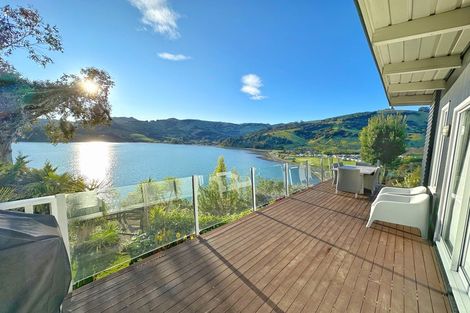 Photo of property in 12 Bayview Crescent, Duvauchelle, 7581