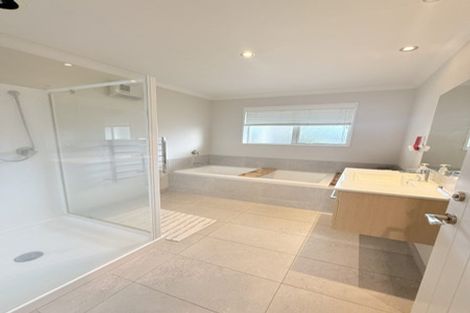 Photo of property in 82 Mcmahon Drive, Aidanfield, Christchurch, 8025