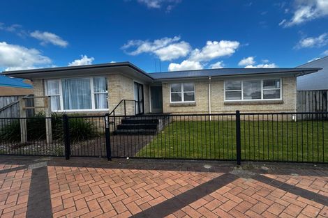 Photo of property in 119 Shakespeare Street, Leamington, Cambridge, 3432