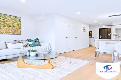 Photo of property in 3/11 Stottholm Road, Titirangi, Auckland, 0604