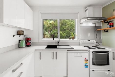 Photo of property in 4/12 Poplar Grove, Ebdentown, Upper Hutt, 5018