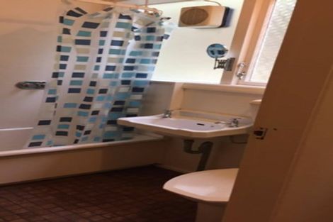 Photo of property in 32a Ngaio Road, Kelburn, Wellington, 6012