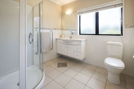 Photo of property in 68 Delamare Road, St Andrews, Hamilton, 3200