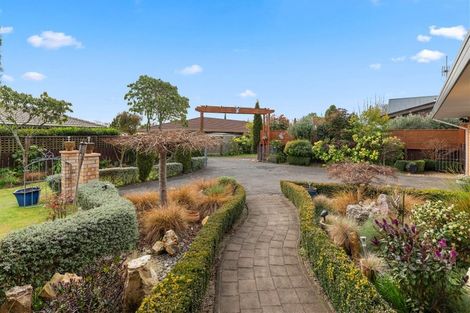 Photo of property in 9 Orchard Place, Lynmore, Rotorua, 3010