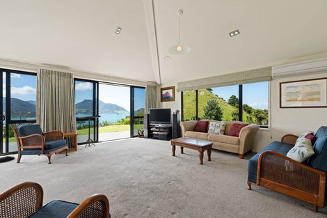 Photo of property in 31 Bay View Road, Whangarei Heads, Whangarei, 0174