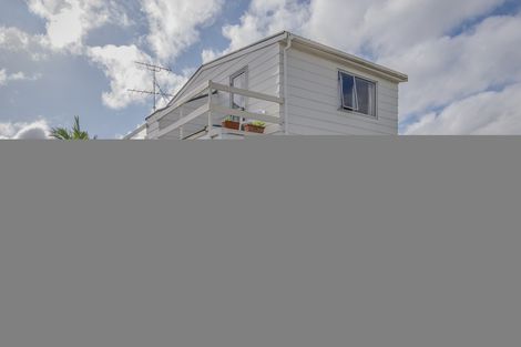 Photo of property in 1/220a Church Street, Onehunga, Auckland, 1061
