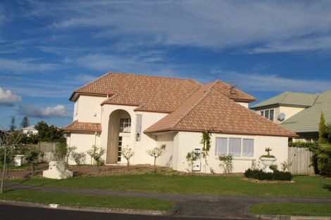 Photo of property in 14 Cantora Avenue, Northpark, Auckland, 2013