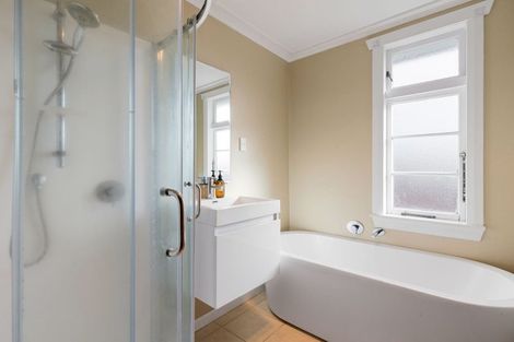 Photo of property in 931 Kihikihi Road, Te Awamutu, 3800