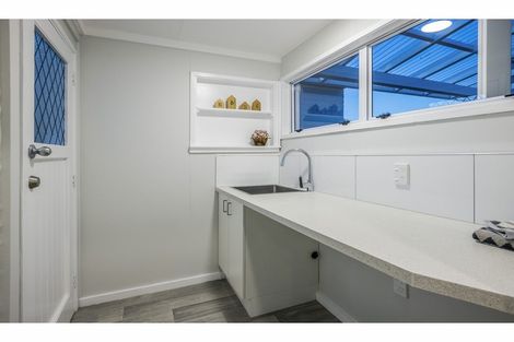 Photo of property in 4/54 Claude Road, Hillpark, Auckland, 2102