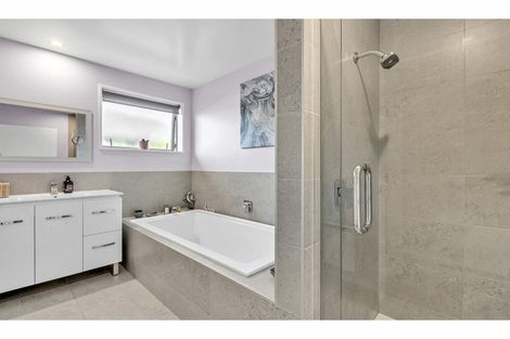 Photo of property in 25 Lancewood Way, Rangiora, 7400