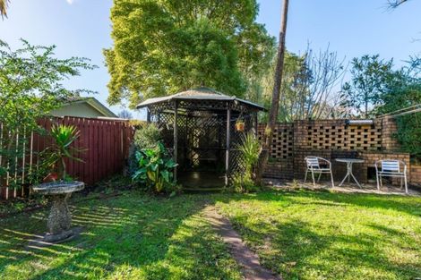 Photo of property in 29 Mawney Road, Henderson, Auckland, 0610