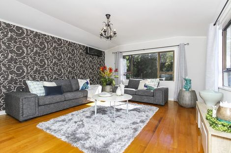 Photo of property in 21 Kauri Loop Road, Oratia, Auckland, 0604