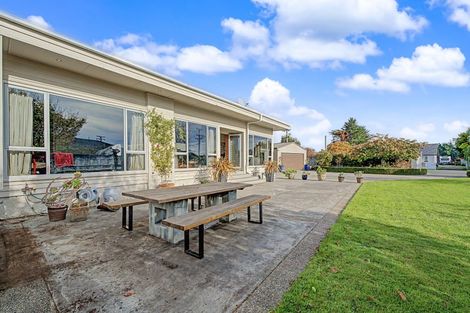 Photo of property in 27 Palmer Street, Grasmere, Invercargill, 9810