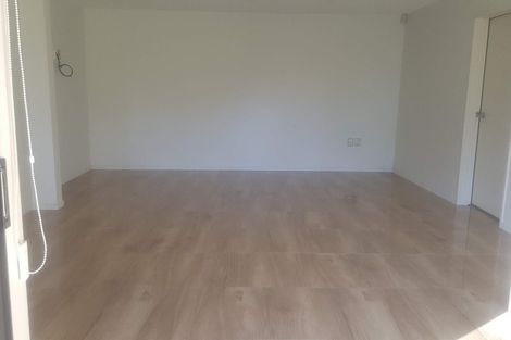 Photo of property in 263 Golf Road, Titirangi, Auckland, 0604