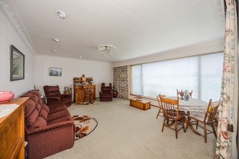 Photo of property in 11 Mersey Street, South Hill, Oamaru, 9400