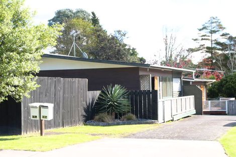 Photo of property in 2/12 Cosy Place, Howick, Auckland, 2014