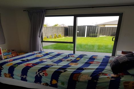 Photo of property in 18 Macphail Avenue, Rangiora, 7400