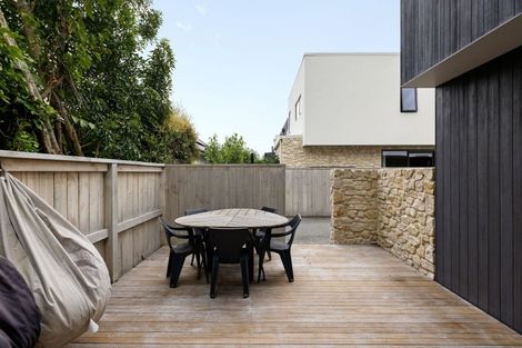 Photo of property in 109e Taylor Street, Cambridge, 3434