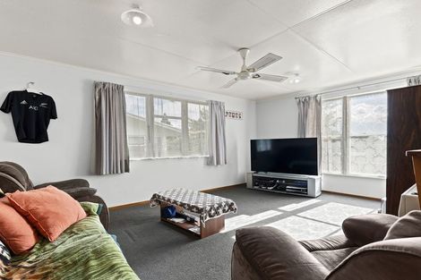 Photo of property in 7 Granby Place, Westown, New Plymouth, 4310