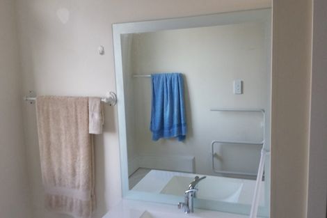 Photo of property in 3 Maracas Crescent, Grenada Village, Wellington, 6037