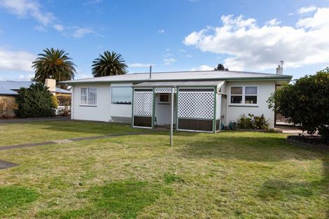 Photo of property in 76 Guy Street, Dannevirke, 4930