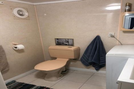 Photo of property in 113 Akaroa Drive, Maupuia, Wellington, 6022