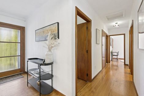 Photo of property in 347 Main Road, Tawa, Wellington, 5028