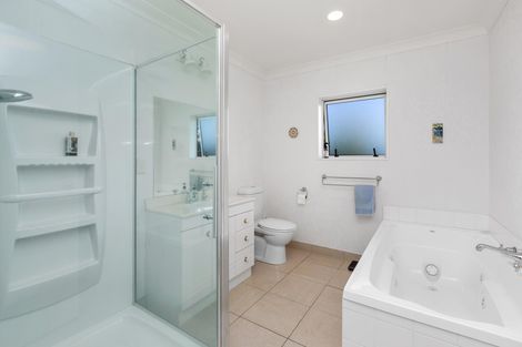 Photo of property in 11 Seales Road, Morrinsville, 3300