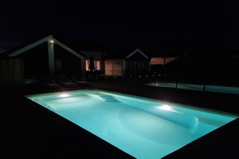 Photo of property in 5 Kawharu Street, Marshland, Christchurch, 8083