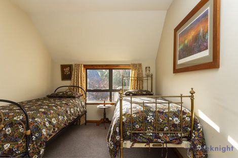 Photo of property in 374 Sawyers Arms Road, Harewood, Christchurch, 8051