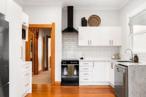 Photo of property in 153 Clifford Street, Whataupoko, Gisborne, 4010