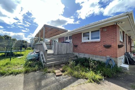 Photo of property in 63 Edgewater Drive, Pakuranga, Auckland, 2010