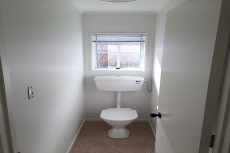 Photo of property in 21a Riverside Road, Orewa, 0931