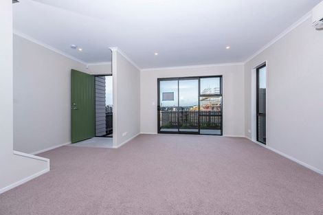 Photo of property in 11 Waenganui Road, Hobsonville, Auckland, 0616