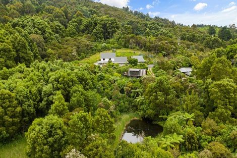 Photo of property in 1863 Takaka-collingwood Highway, Milnthorpe, Collingwood, 7182