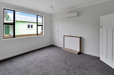 Photo of property in 5 Awarua Street, Ngaio, Wellington, 6035