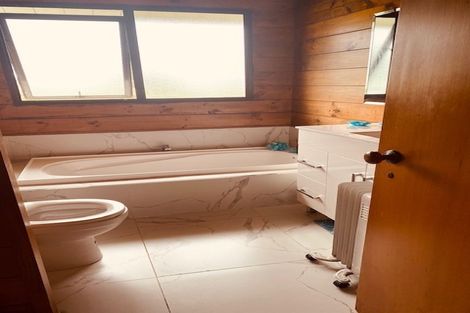 Photo of property in 396 Airfield Road, Ardmore, Papakura, 2582