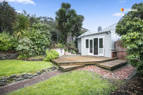 Photo of property in 4 Belleknowes Terrace, Belleknowes, Dunedin, 9011