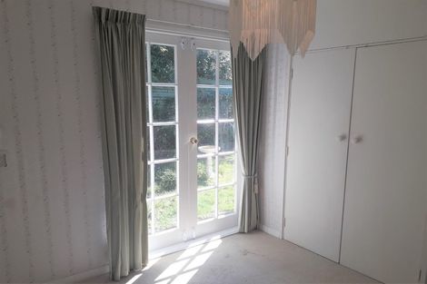 Photo of property in 32 City View Grove, Harbour View, Lower Hutt, 5010