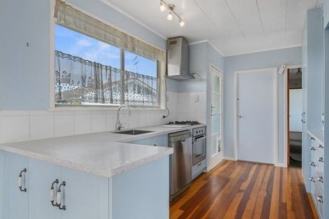 Photo of property in 26 Vina Place, Massey, Auckland, 0614