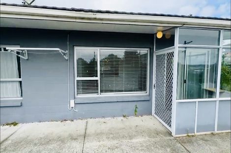 Photo of property in 1/6 Anne Road, Hillcrest, Auckland, 0627