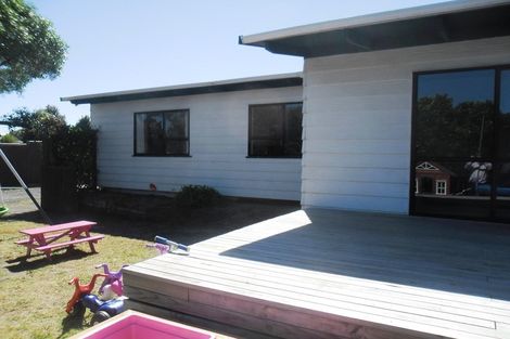 Photo of property in 6 Linwood Drive, Paraparaumu, 5032