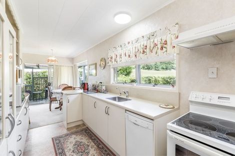 Photo of property in 1174 Sandspit Road, Sandspit, Warkworth, 0982