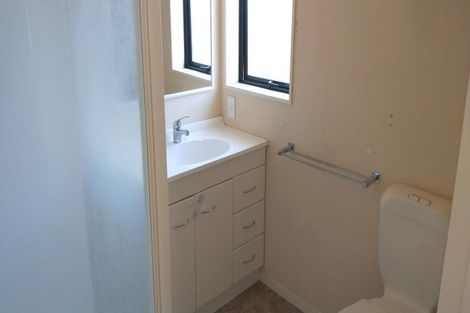 Photo of property in 17 Charles Cross Street, Longburn, Palmerston North, 4412