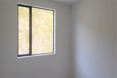 Photo of property in 39 Holystone Road, Whitby, Porirua, 5024